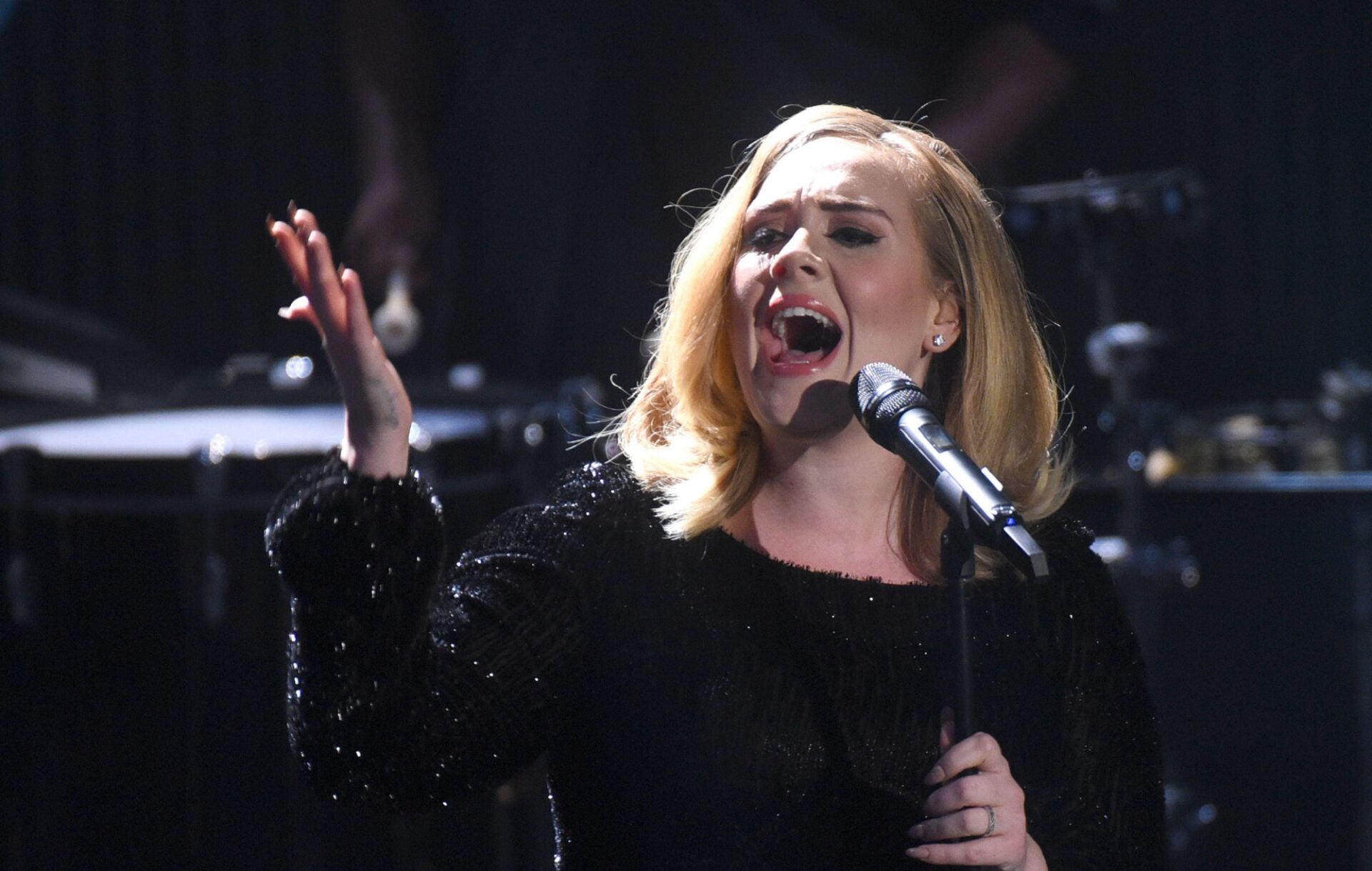 Adele performing live