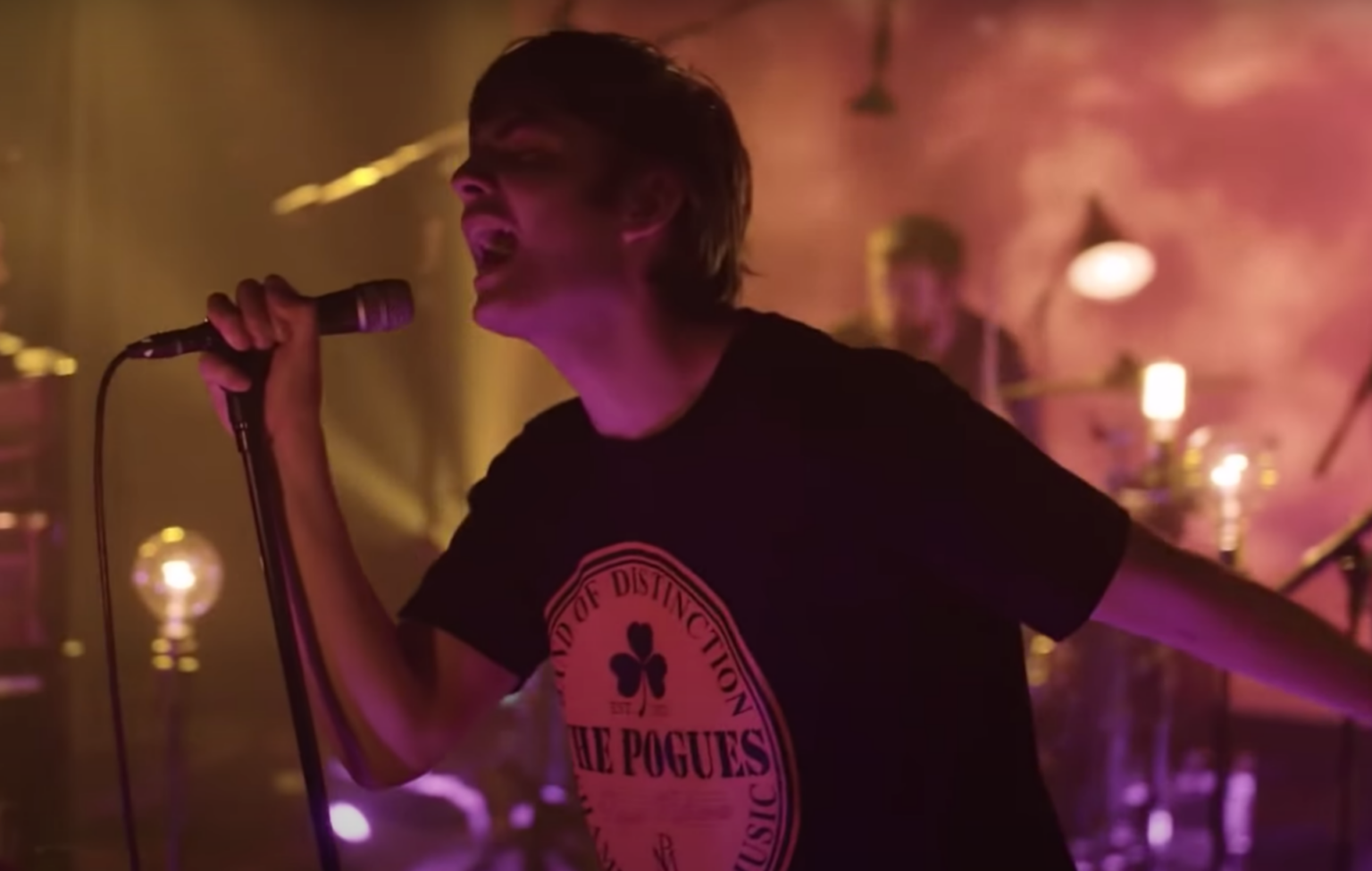 Fontaines D.C. perform new song ‘I Love You’ at London show