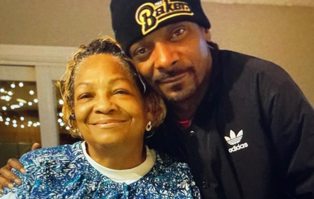 Snoop Dogg with his mother