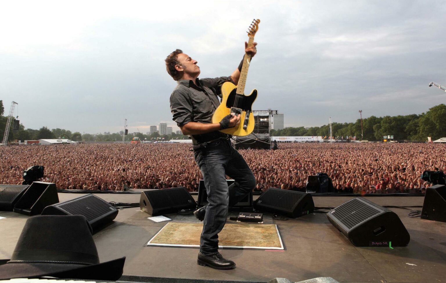 Bruce Springsteen announces 2024 UK and European stadium tour