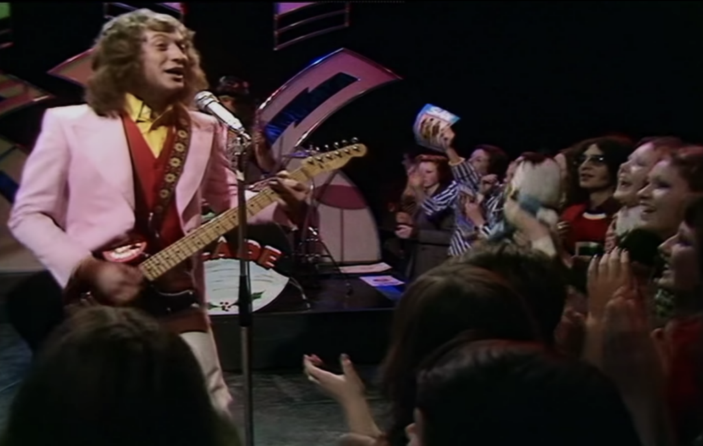 Noddy Holder performing 'Merry Xmas Everybody' with Slade on Top of the Pops in 1973