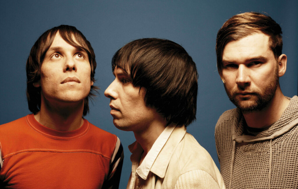 The Cribs press shot 2021