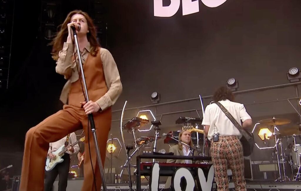 Blossoms perform live at Reading Festival 2021