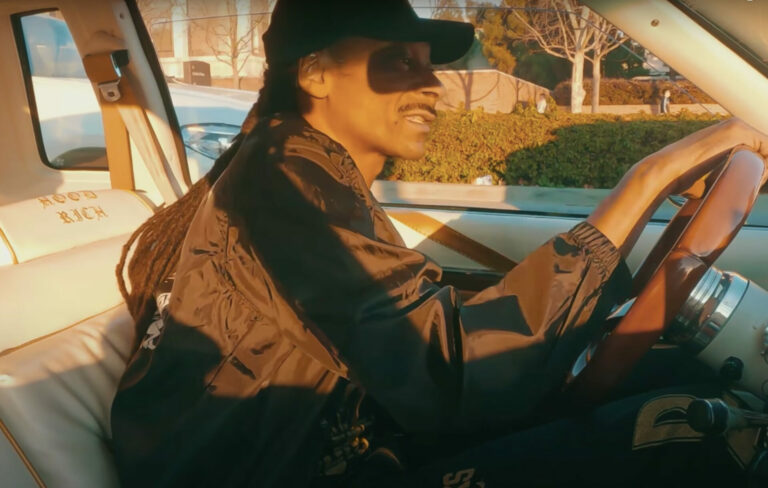 a still from Snoop Dogg's 'Coming Back' official video