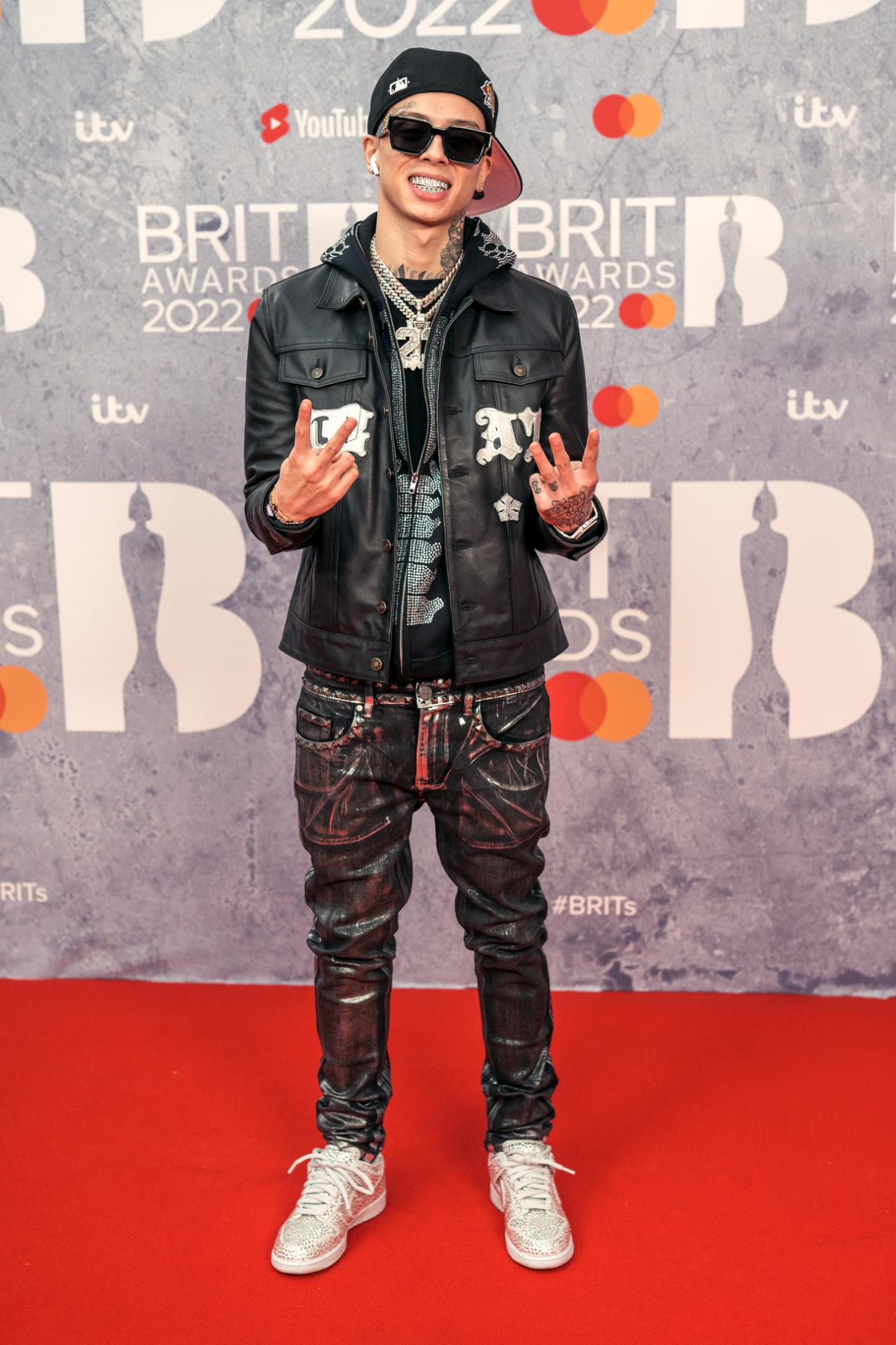 Brits 2022 Check out exclusive red carpet pics of Adele, Ed Sheeran