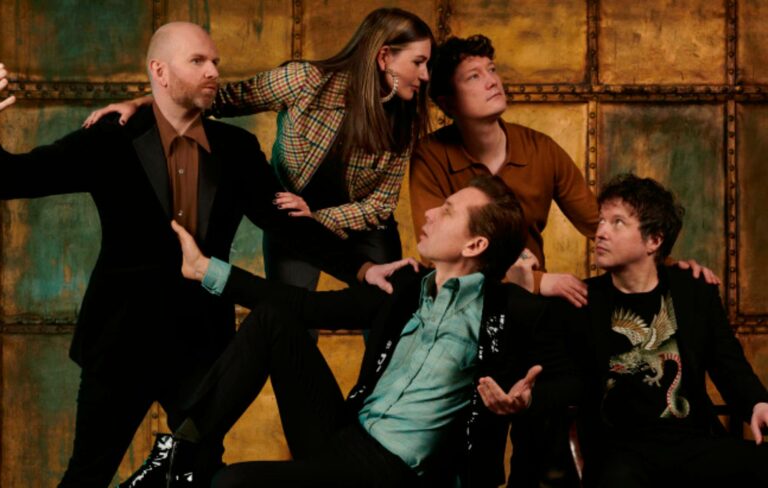 Franz Ferdinand pose for a press shot