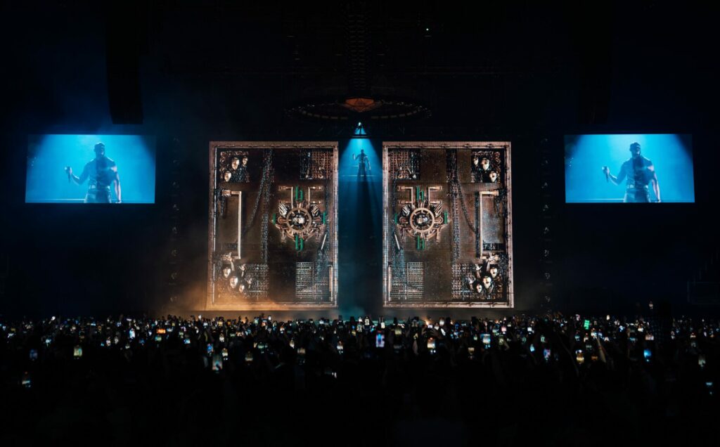 Stormzy's performance saw him elevated above the crowd