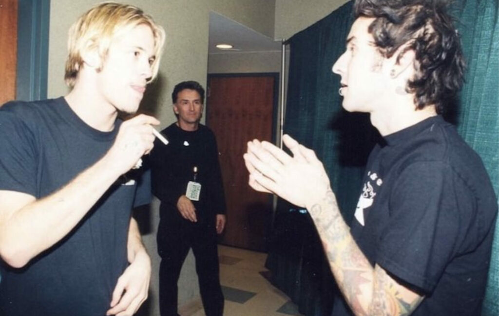 Taylor Hawkins and Travis Barker, 1999