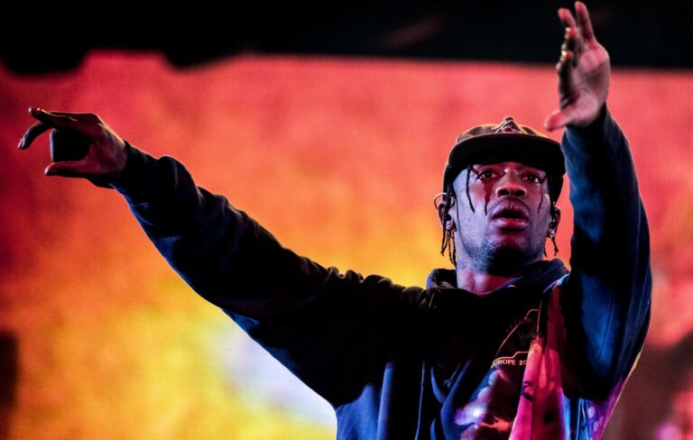 Travis Scott performs live in 2019