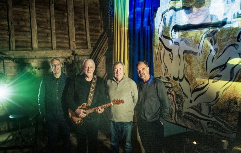 Members of Pink Floyd pose to promote new song 'Hey Hey Rise Up'
