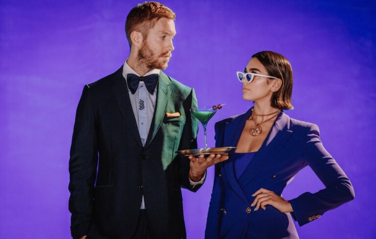 Calvin Harris and Dua Lipa in 2018's 'One Kiss' video