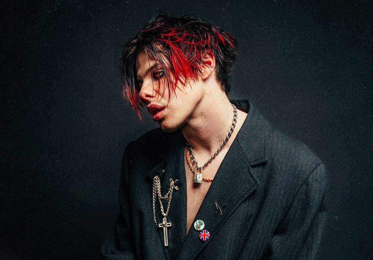 Yungblud press shot