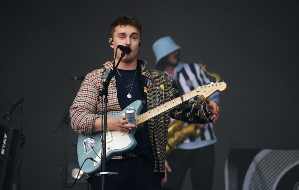 Sam Fender performs at Glastonbury 2022