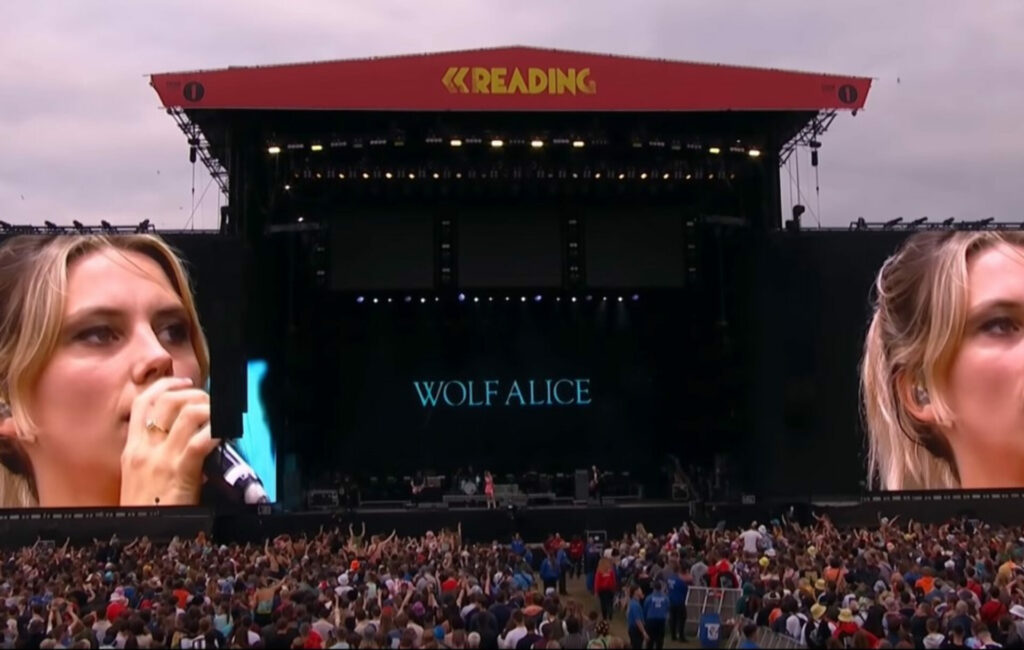 Wolf Alice onstage at Reading Festival, August 2021