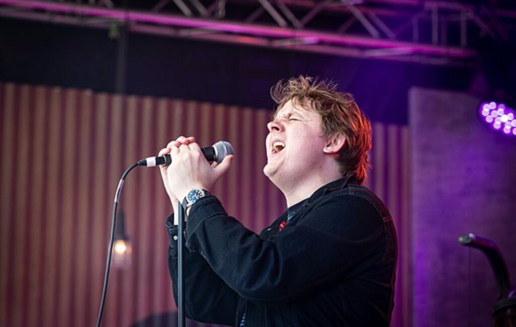 Lewis Capaldi singers live at SWR3 New Pop Festival 2019