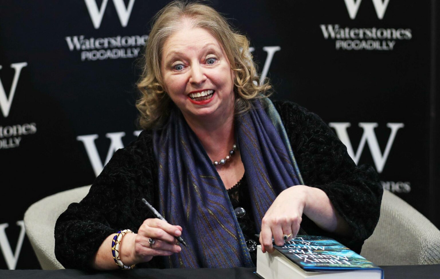 Wolf Hall Author Dame Hilary Mantel Has Died Aged 70 wolf-hall-author-dame-hilary-mantel-has-died-aged-70