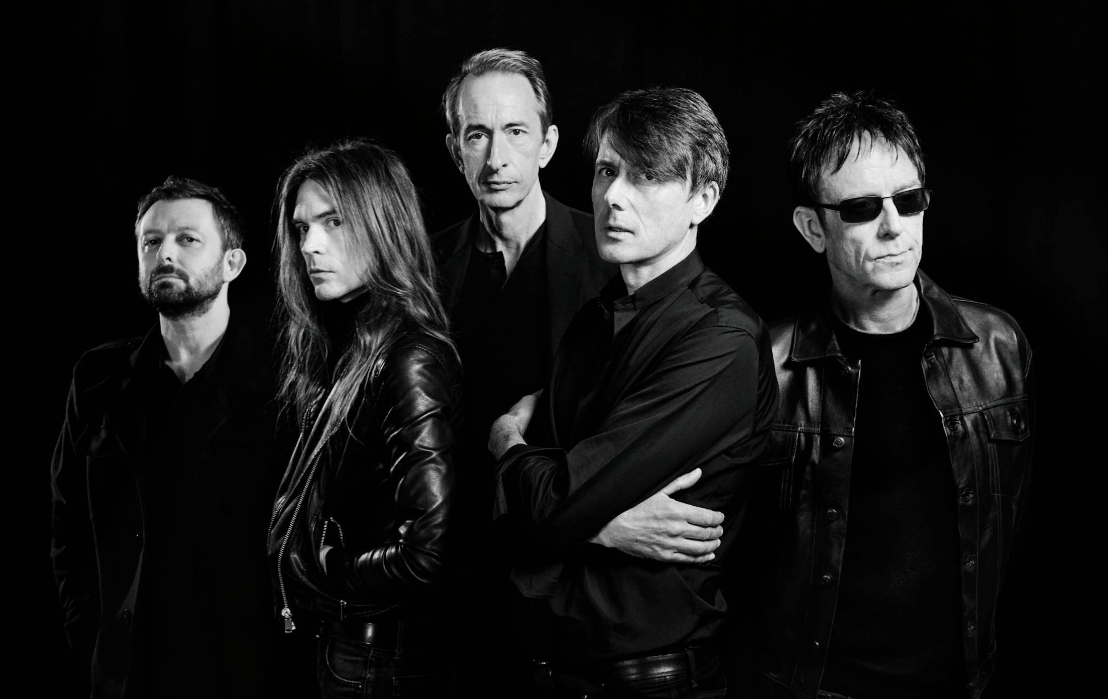 Suede share ‘That Boy on the Stage’ about ‘the people we