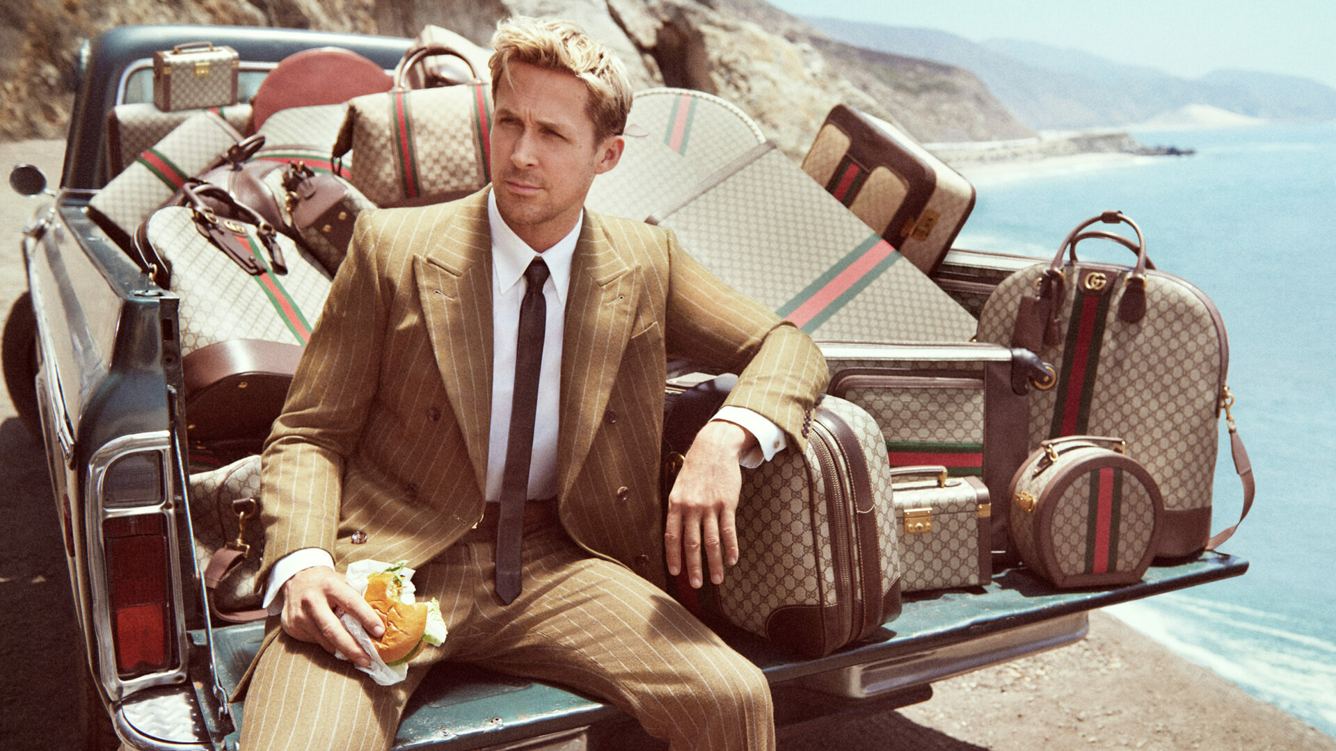 Ryan Gosling stars in Gucci’s new Valigeria bag campaign - Rolling Stone UK