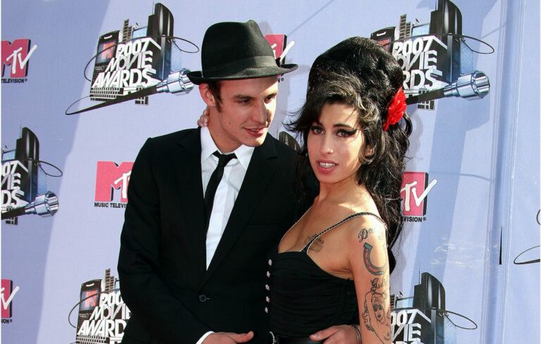 Blake Fielder-Civil and Amy Winehouse in 2007