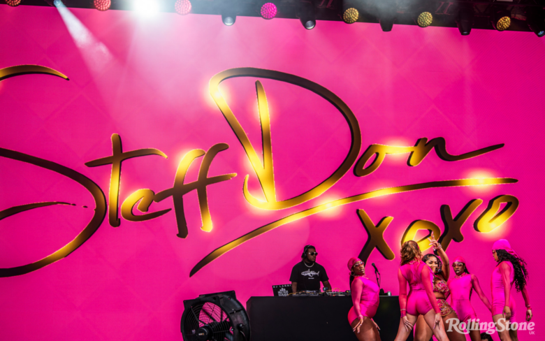 Stefflon Don live at Glastonbury: dancehall queen triumphs on the Pyramid