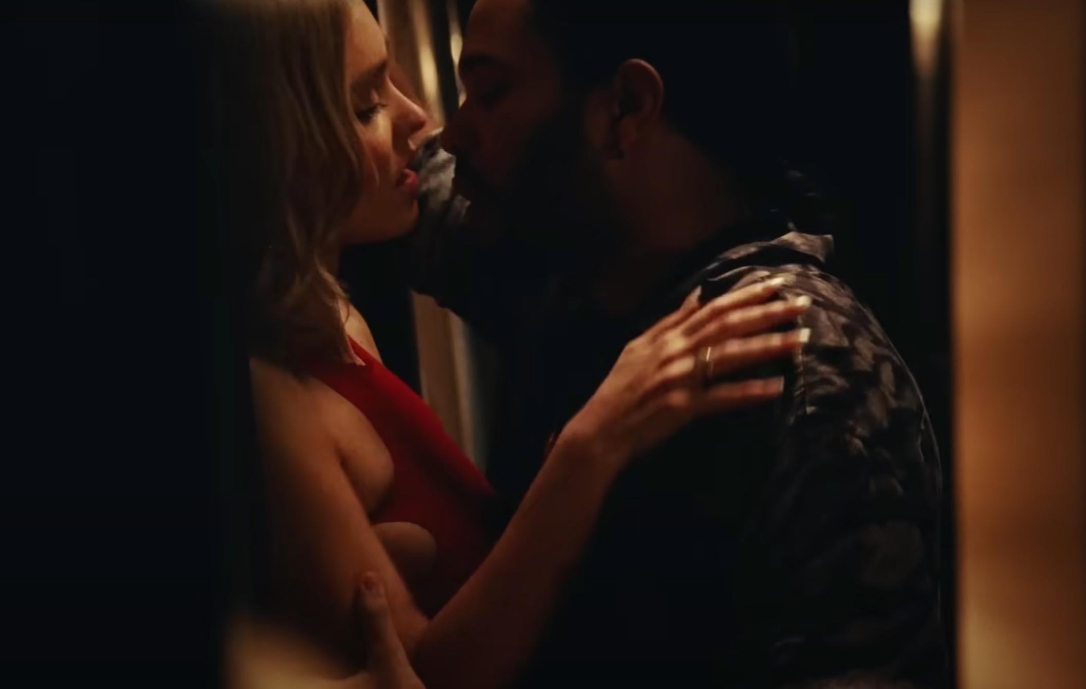 Idol.sex.scenes