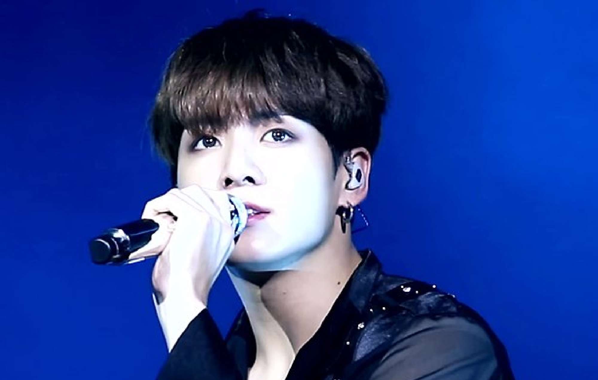 Jungkook becomes first Korean soloist to log 2 songs in Top 5 of