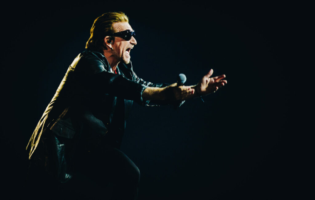U2