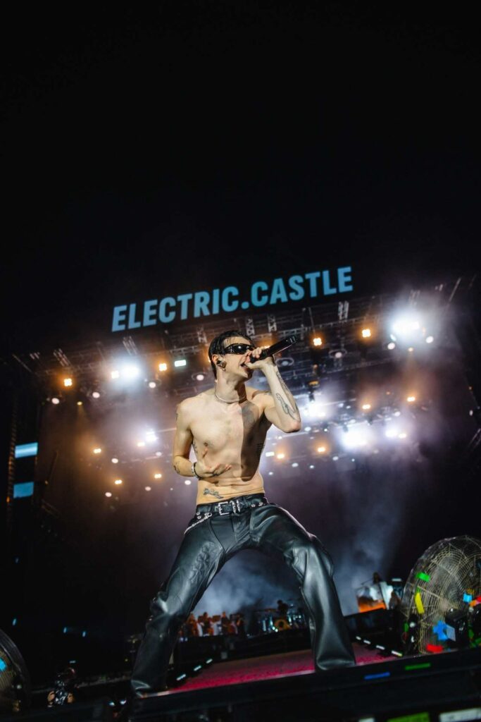 Yungblud shirtless on stage at Electric Castle 2025
