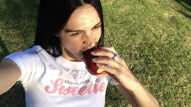 Campaign imagery of Amelia Gray in the idk... Guess campaign