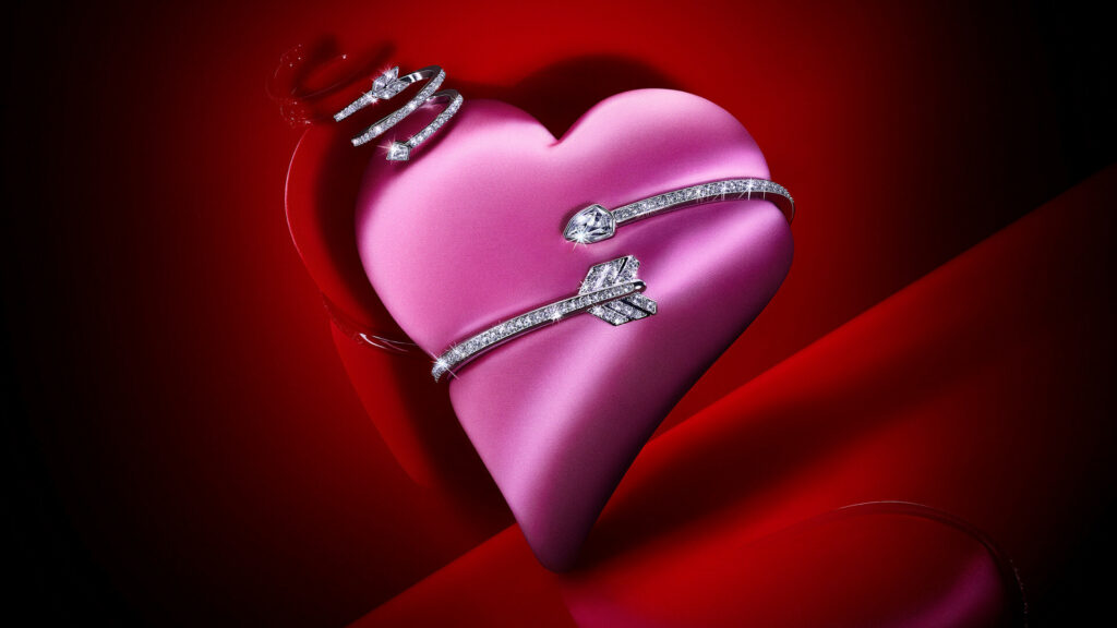Lifestyle shot of the Swarovski Charming Love campaign