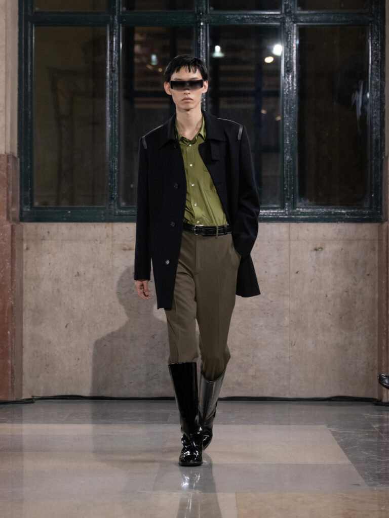 A collage of the MM6 Maison Margiela Autumn/Winter 2026 runway show 