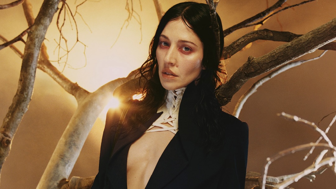 Campaign imagery of Caroline Polachek in the McQueen Spring/Summer 2026 campaign by Harley Weir