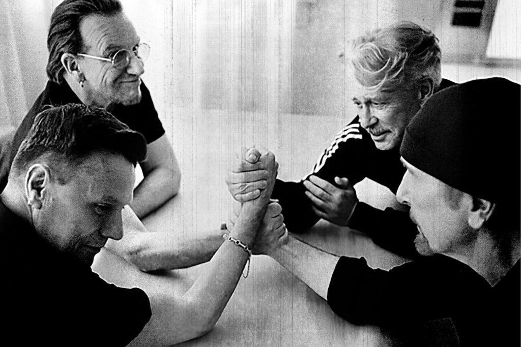 U2